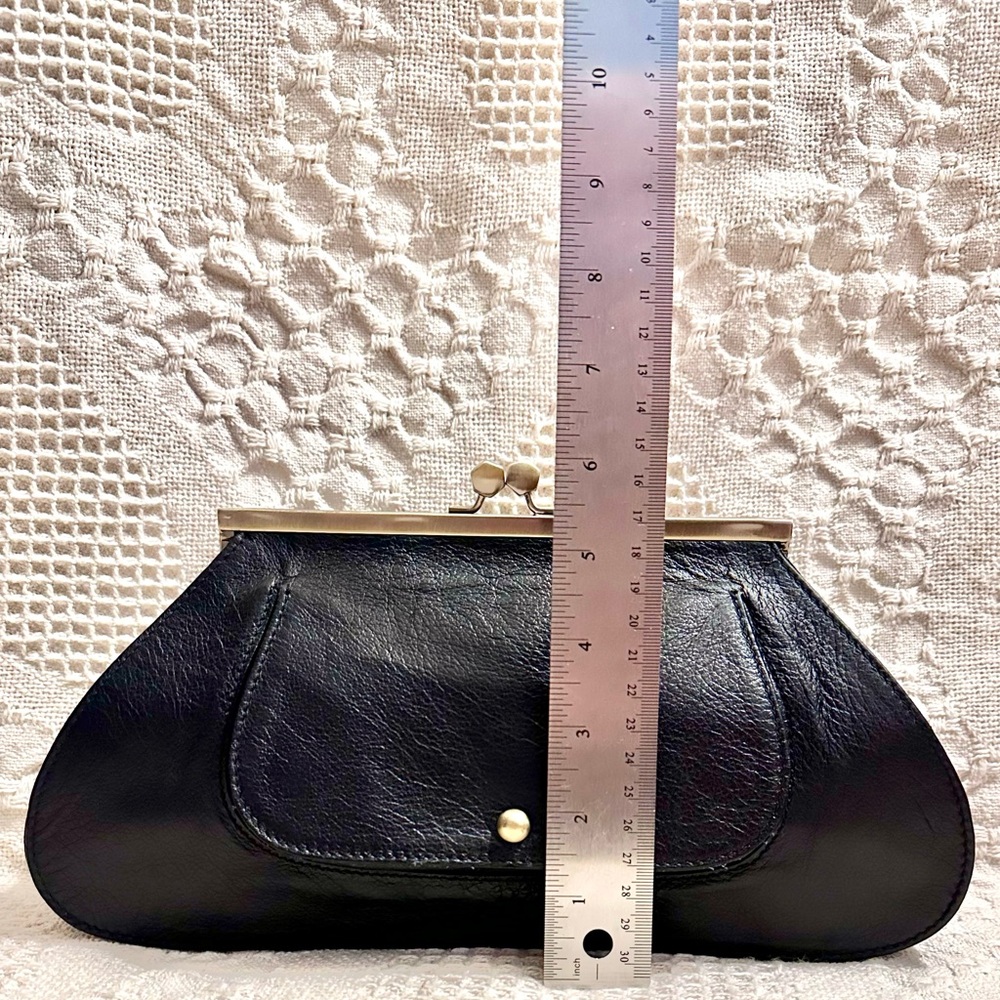 COPY - ZAC POSEN for Samsung Black Plush Leather Woman’s Clutch Kiss Lock - Picture 13 of 16
